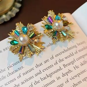 Elegant Gold and Green Pearl Earrings